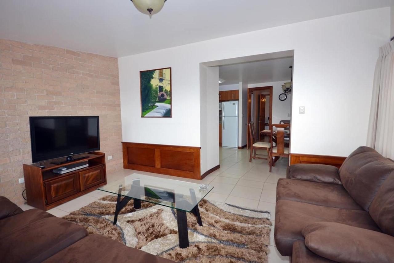 Casa Reflejos City View San José Dış mekan fotoğraf